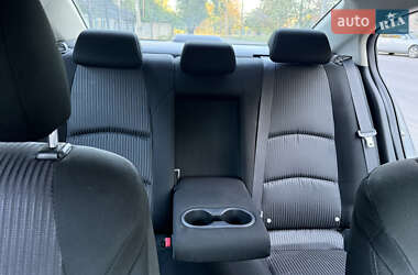 Седан Mazda 3 2016 в 