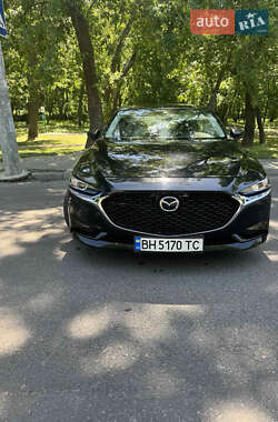 Седан Mazda 3 2018 в Одессе