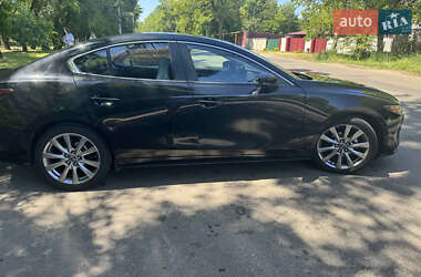 Седан Mazda 3 2018 в 