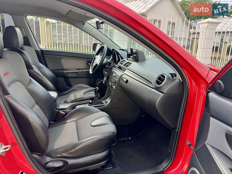 Хэтчбек Mazda 3 2008 в Черновцах