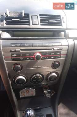 Седан Mazda 3 2007 в 