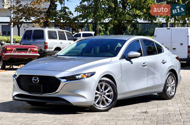 Седан Mazda 3 2019 в 