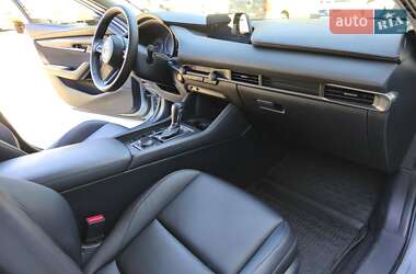 Седан Mazda 3 2019 в 
