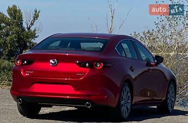 Седан Mazda 3 2023 в 