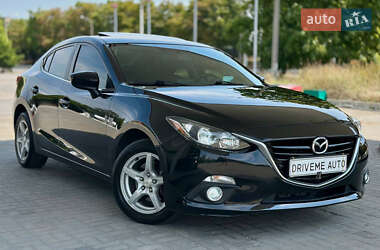 Седан Mazda 3 2015 в 