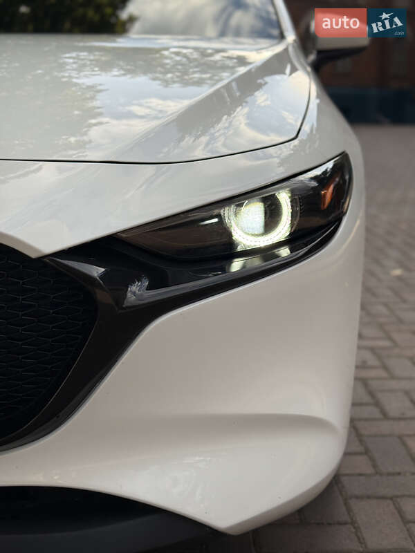 Хэтчбек Mazda 3 2020 в Сумах