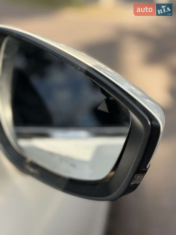 Хэтчбек Mazda 3 2020 в Сумах