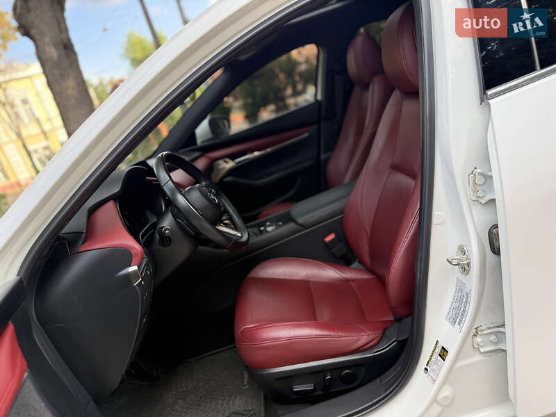 Хэтчбек Mazda 3 2020 в Сумах