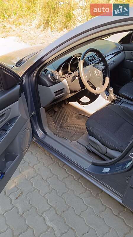 Хэтчбек Mazda 3 2008 в Черкассах