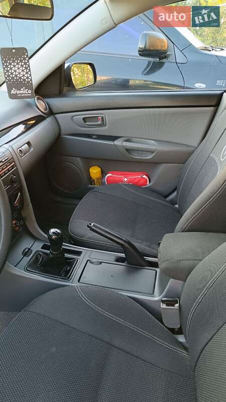Хэтчбек Mazda 3 2008 в Черкассах