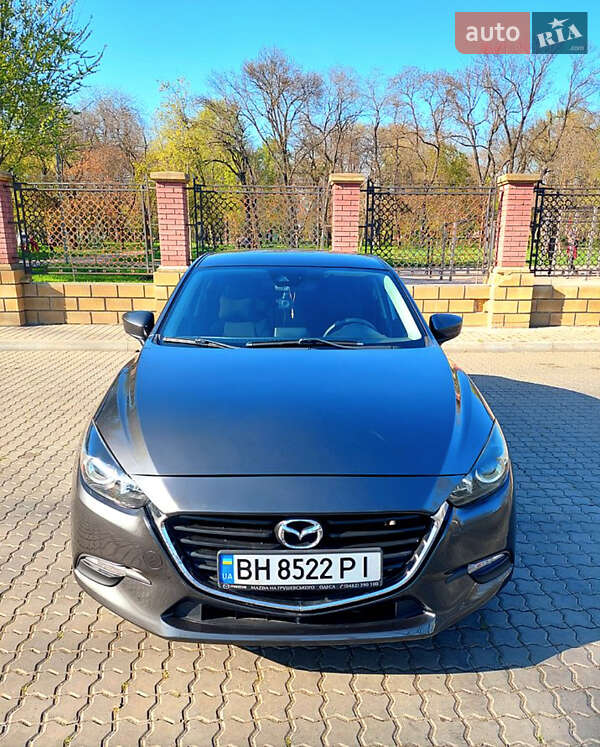Mazda 3 2018