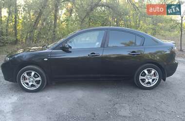 Седан Mazda 3 2006 в Дніпрі
