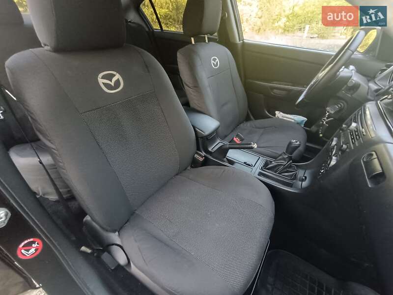 Седан Mazda 3 2006 в Дніпрі