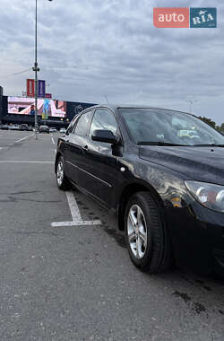 Хэтчбек Mazda 3 2006 в 