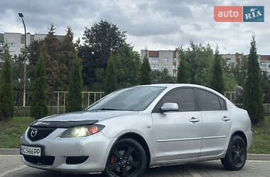 Седан Mazda 3 2004 в 