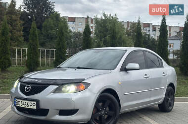 Седан Mazda 3 2004 в 