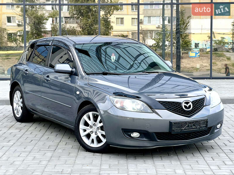 Хэтчбек Mazda 3 2007 в 