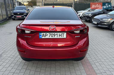 Седан Mazda 3 2015 в 