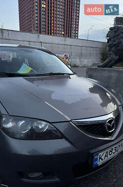 Седан Mazda 3 2007 в Киеве