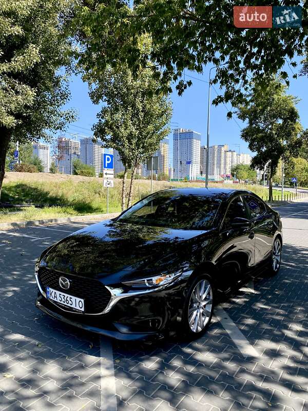 Седан Mazda 3 2021 в 