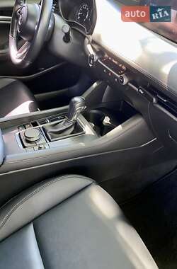 Седан Mazda 3 2021 в 