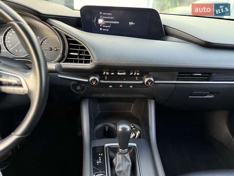 Седан Mazda 3 2021 в Киеве