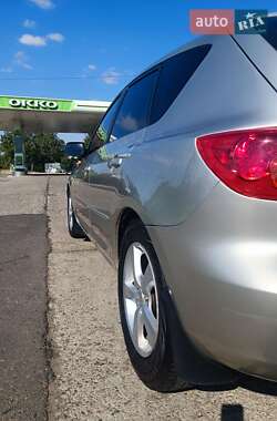 Хэтчбек Mazda 3 2003 в 