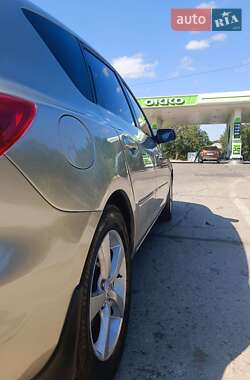 Хэтчбек Mazda 3 2003 в Одессе