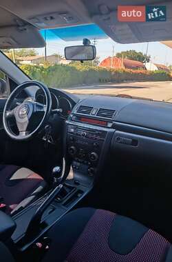 Хэтчбек Mazda 3 2003 в Одессе