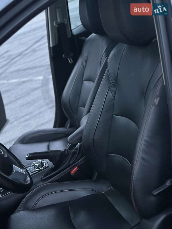 Хэтчбек Mazda 3 2014 в Полтаве