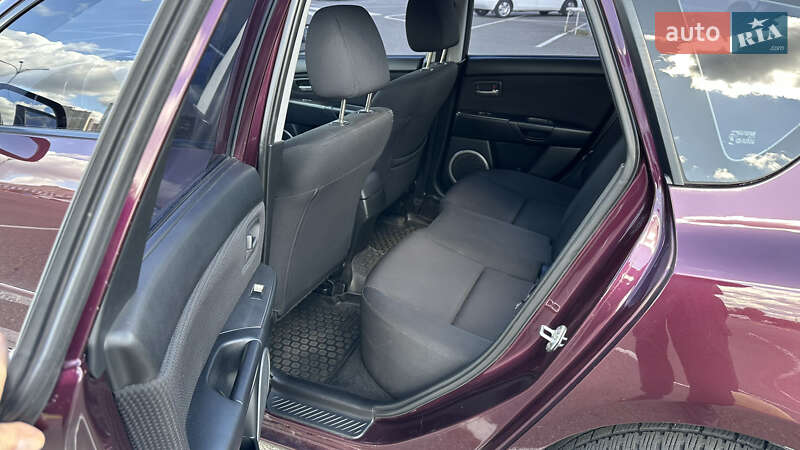 Хэтчбек Mazda 3 2007 в Киеве