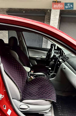 Хэтчбек Mazda 3 2005 в 