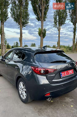 Хэтчбек Mazda 3 2014 в 