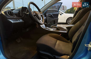 Хэтчбек Mazda 3 2010 в 