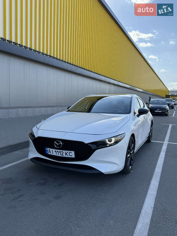Хэтчбек Mazda 3 2021 в 