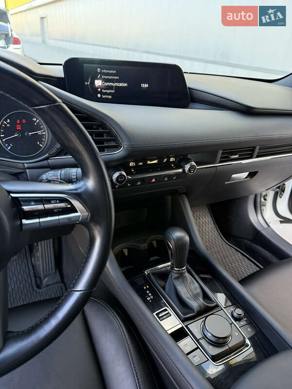 Хэтчбек Mazda 3 2021 в Киеве