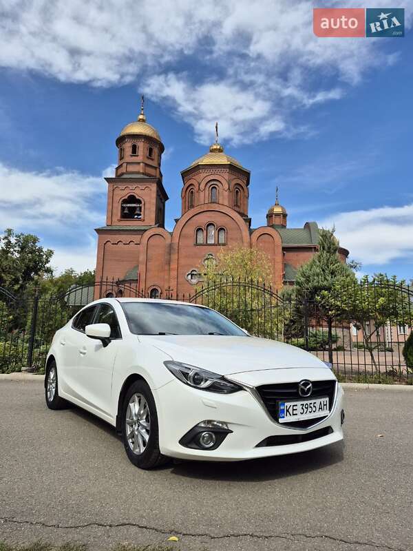 Mazda 3 2015