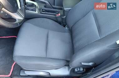 Хэтчбек Mazda 3 2009 в 