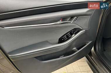 Седан Mazda 3 2019 в 