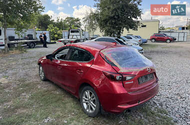 Хэтчбек Mazda 3 2018 в 