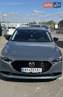 Хэтчбек Mazda 3 2023 в 