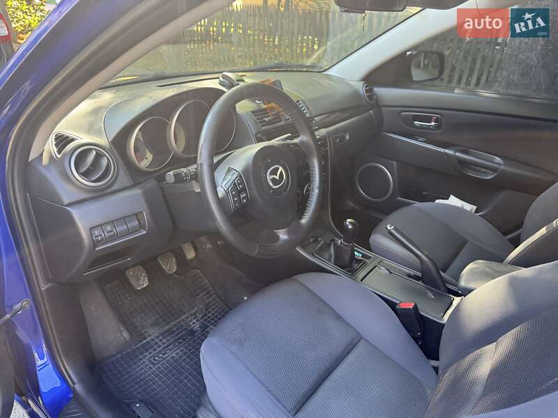 Седан Mazda 3 2009 в Ивано-Франковске