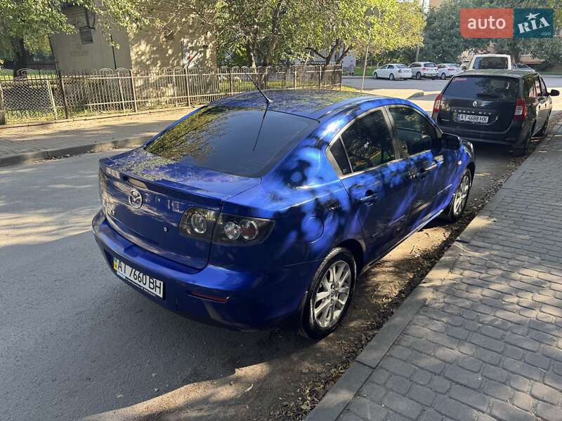 Седан Mazda 3 2009 в Ивано-Франковске
