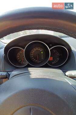 Седан Mazda 3 2005 в 
