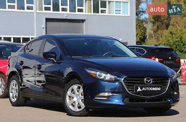 Седан Mazda 3 2018 в Киеве