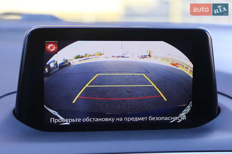 Седан Mazda 3 2018 в Киеве фото 18 Седан Mazda 3 2018 в Киеве