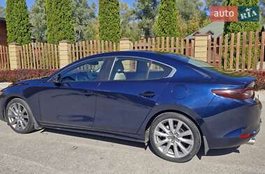 Седан Mazda 3 2019 в Дніпрі