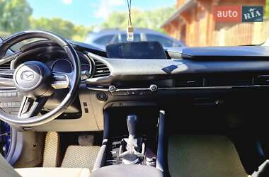 Седан Mazda 3 2019 в Дніпрі