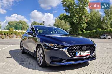 Седан Mazda 3 2019 в Дніпрі