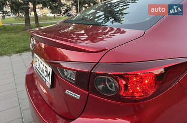 Седан Mazda 3 2016 в 